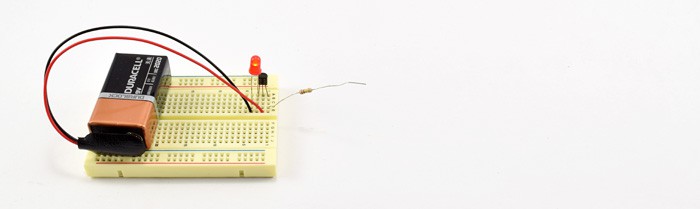 Completed breadboard circuit for an electric field detector
