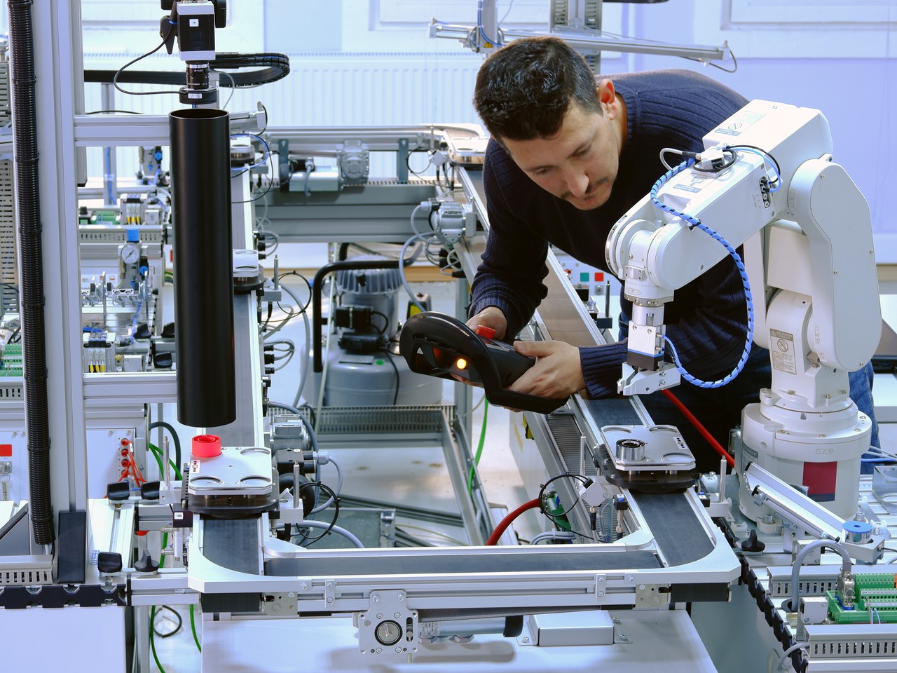 Robotics Technician Science & Engineering Career