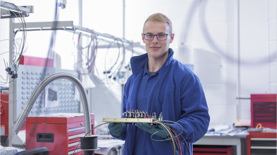 Learn electrical on sale engineering videos
