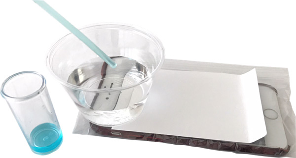 Experimental setup for measuring the luminol glow.