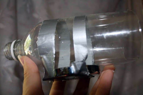 Picture of Bottle and Magnet