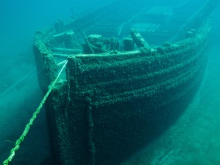 shipwreck