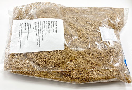 Bag with organic material. The bag has an air filter.