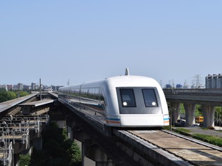shanghai mablev train approaching a station