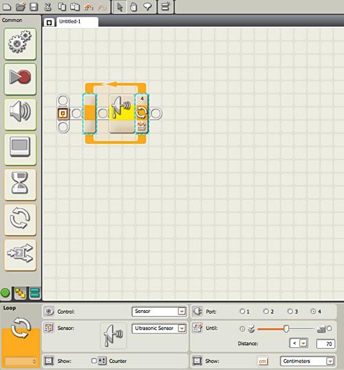 Screenshot of a loop block being used in the program Mindstorms NXT-G
