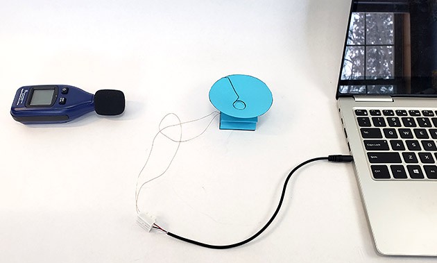 Experimental setup for measuring loudness of paper speaker