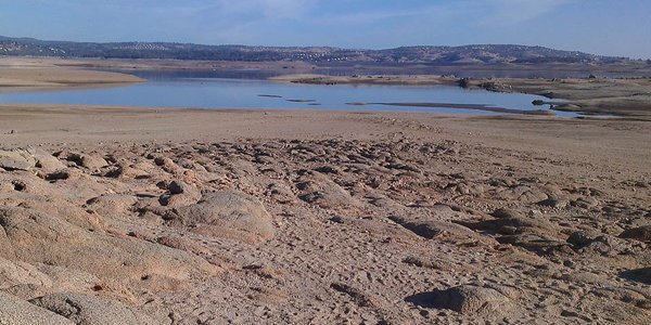 Folsom lake drought 2014