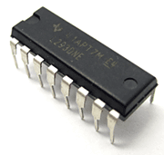 A L293D h-bridge motor driver