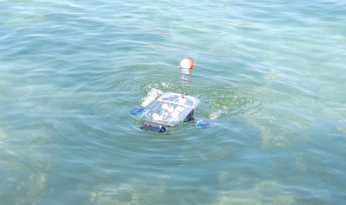The Arduino ROV in a lake 
