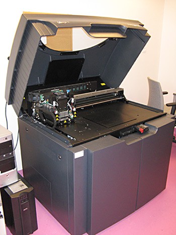 Photo of an oven sized 3D printer
