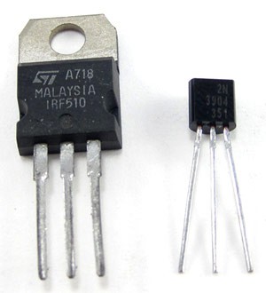 Two different sized transistors side-by-side