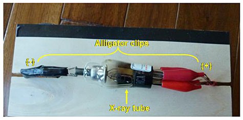 Attaching alligator clips to an X-ray tube